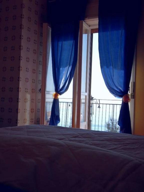 Leucosia Bed & Breakfast 萨莱诺 外观 照片